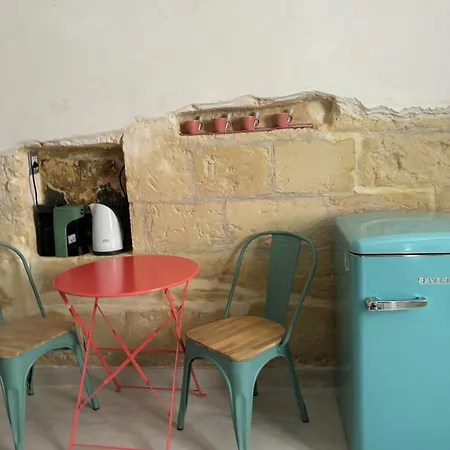 Apartment Aletheia